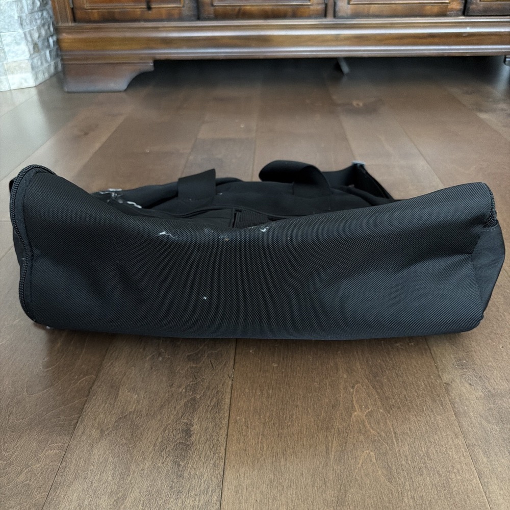 VICTORINOX Swiss Precision Gear 'PG CARGO' Duffel Black Ballistic Nylon - Picture 3 of 5